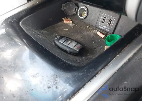 2018 Nissan Pathfinder Sv из США, поврежденный, VIN 5N1DR2MMXJC646531